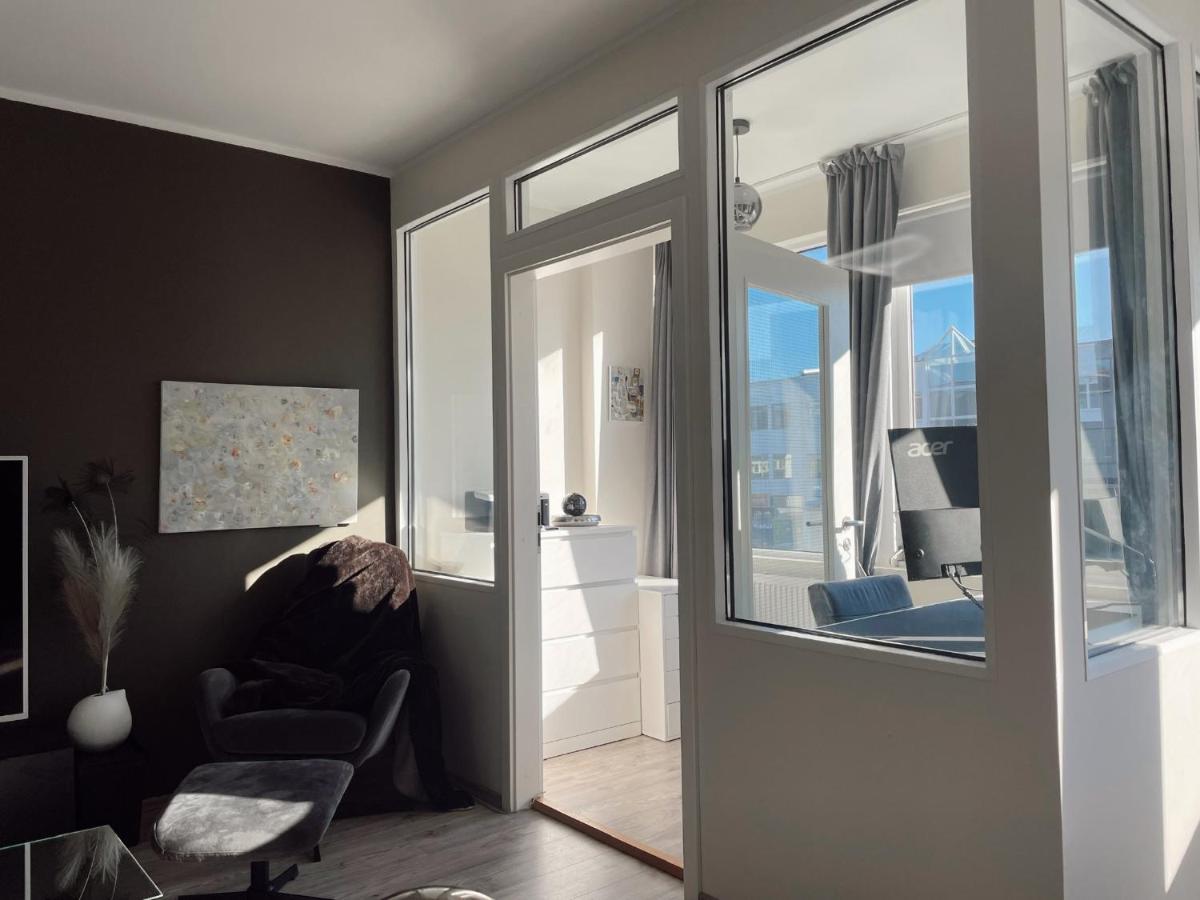 Centrally Located, Comfy, And Spacious Apartment. Reykjavík Exterior photo